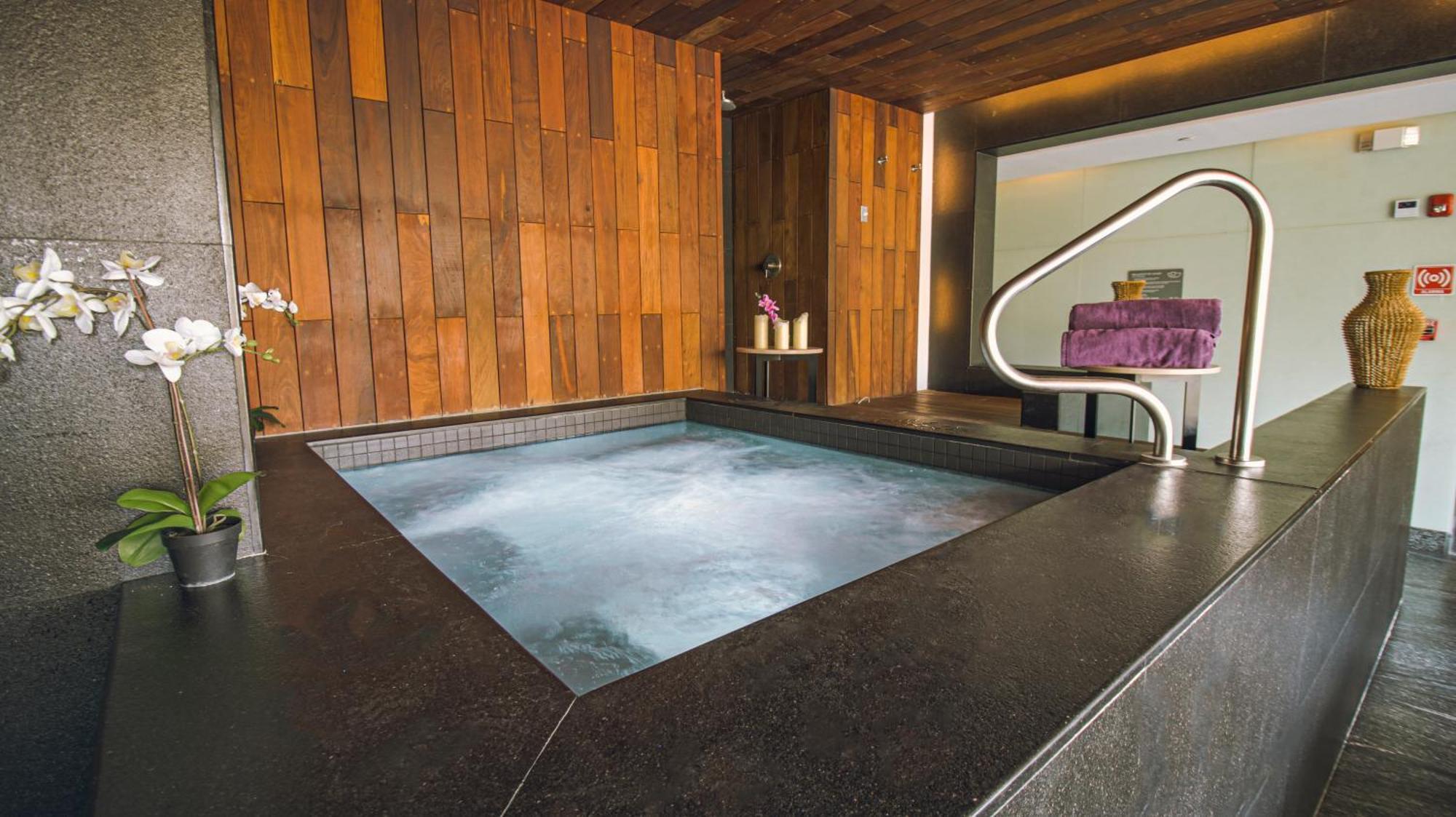 Quartz Hotel & Spa Tijuana Exterior photo