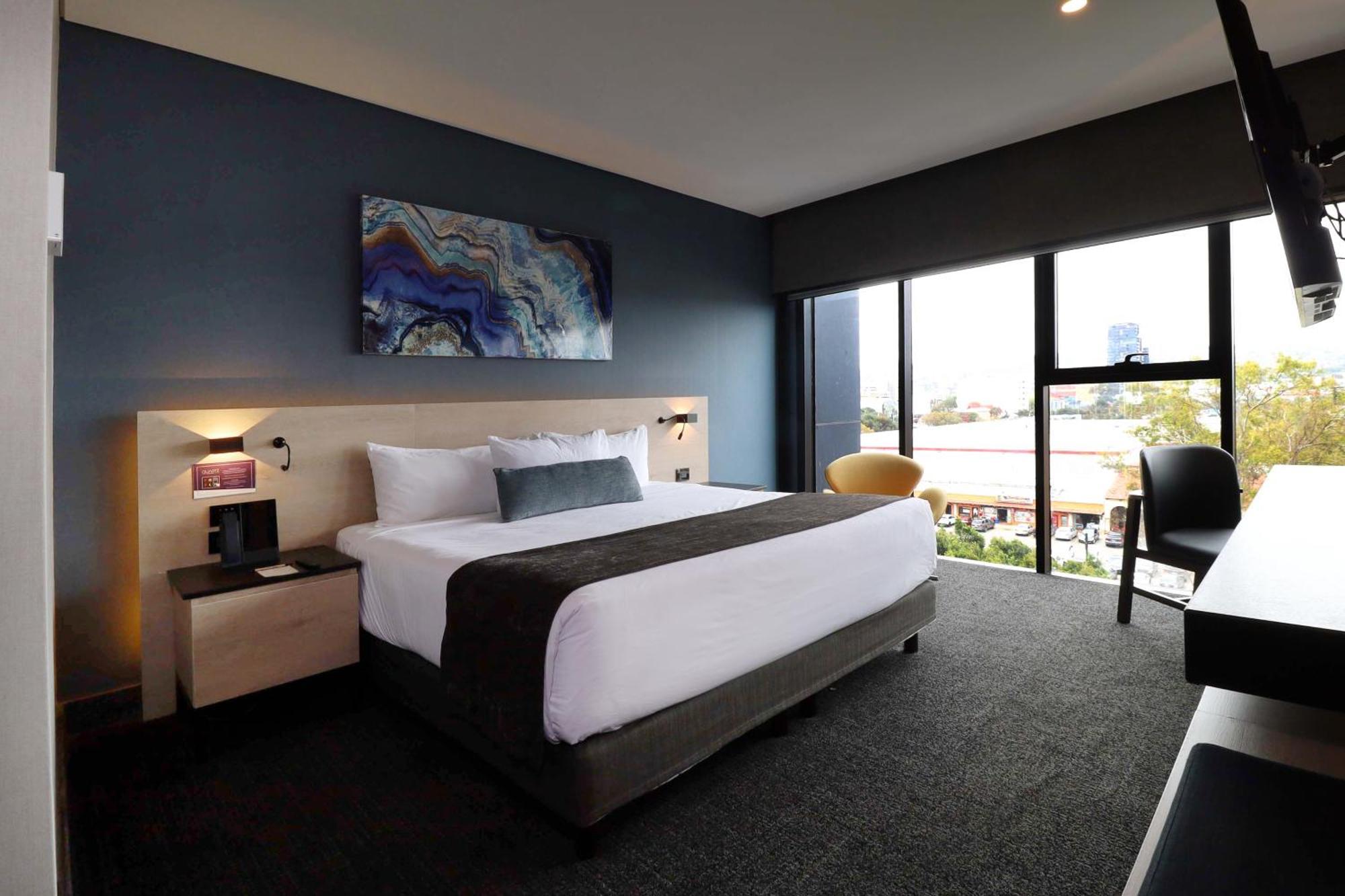 Quartz Hotel & Spa Tijuana Room photo